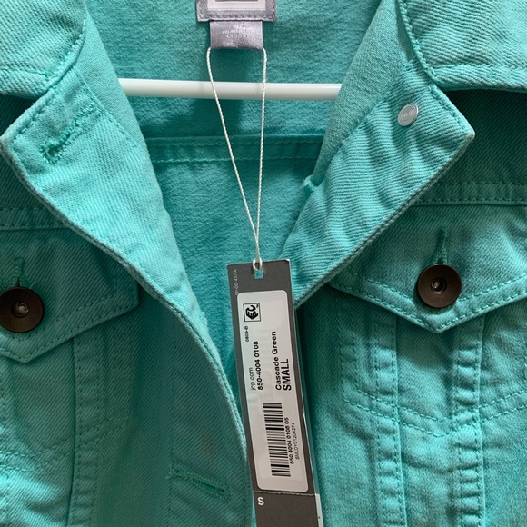 Cascade green denim jacket! STILL HAS TAGS! - Picture 2 of 4